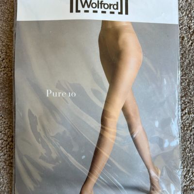 New in Box Wolford Pure 10 Tights 18382 Black color size M